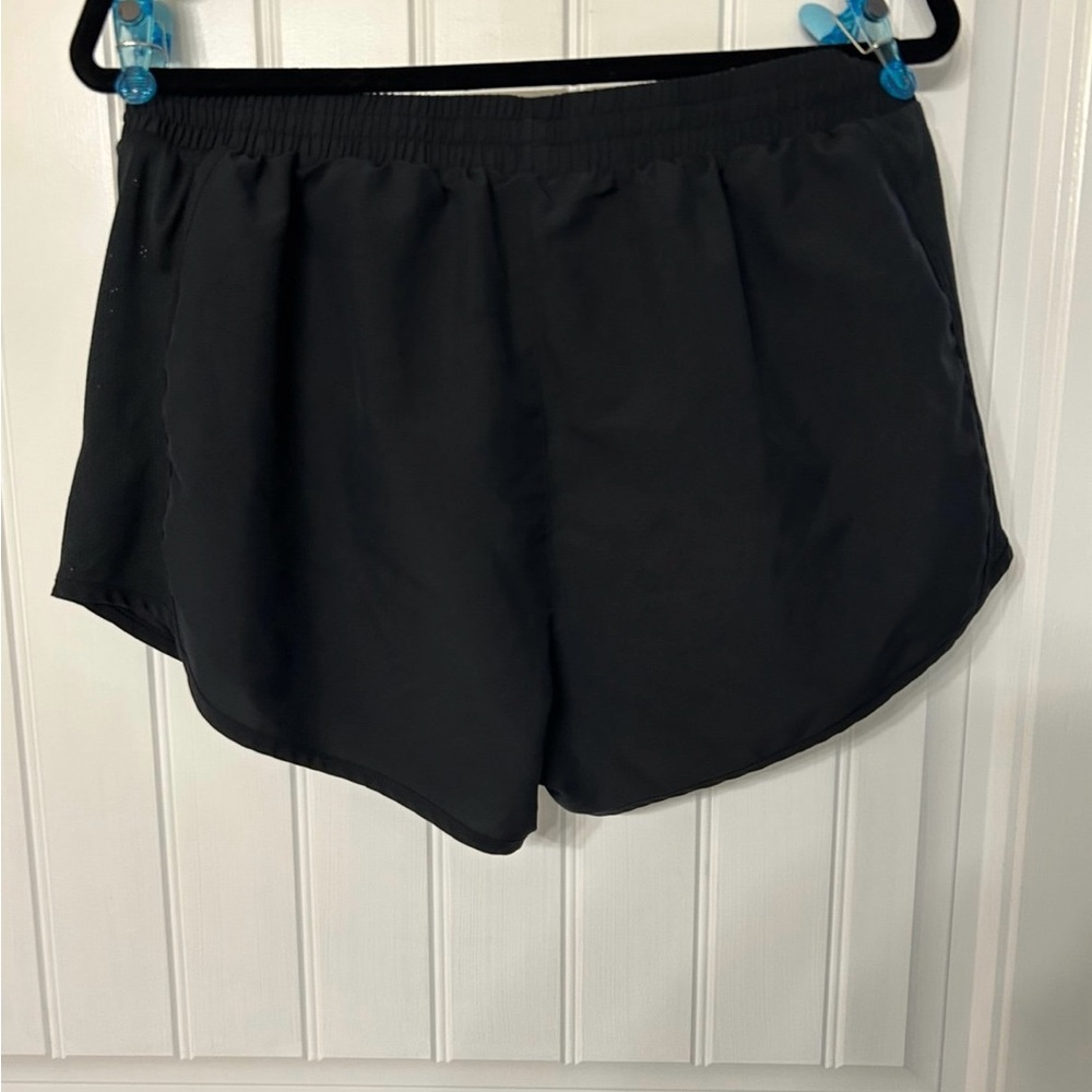 Under Armour Women's Black Athletic Shorts